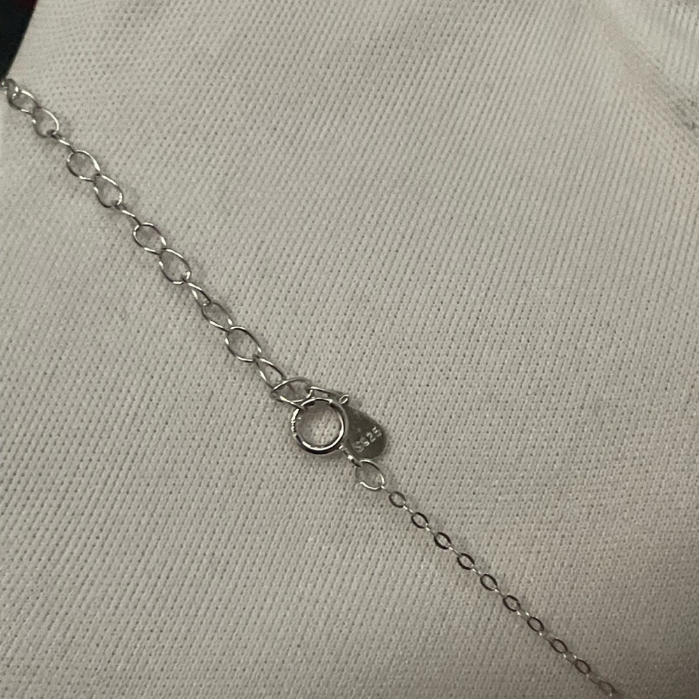 BEAUTIFUL S925 SILVER MOISSANITE NECKLACE‼️ - Picture 9 of 14